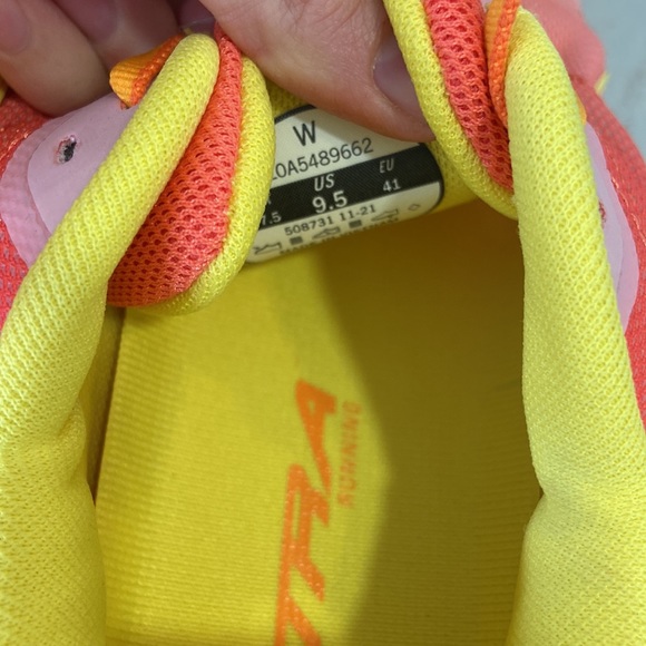 Altra Rivera 2 - Picture 3 of 15